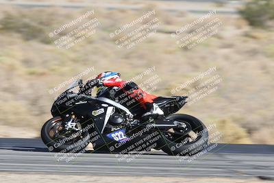 media/Nov-16-2025-Race Pace (Sun) [[8c5fa54630]]/Non Verified Riders (1st 20 Minutes)/4-Turn 16 (1116am)/